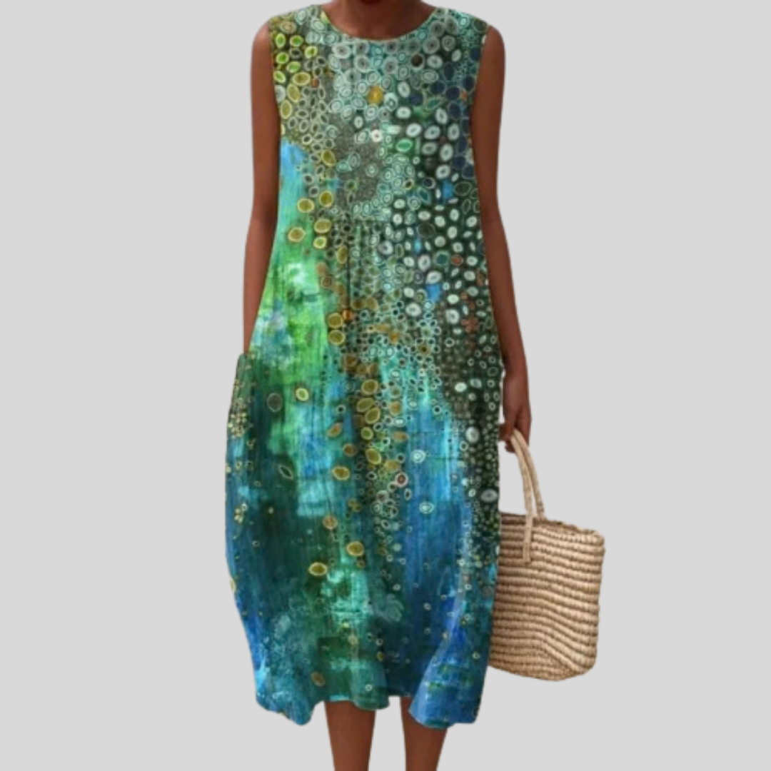Grünes Kleid mit Mosaikmuster