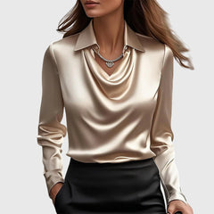 Liverno Noelle | Elegant satinblus