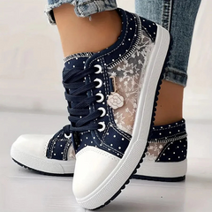 Liverno Caro | Eleganta sneakers med blomdetaljer