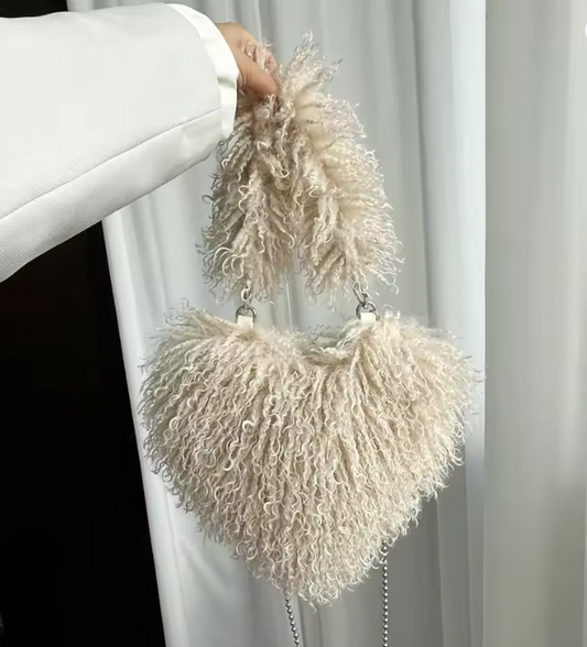 Liverno™ Layla | Pluszowa Torba na Crossbody w Kształcie Serca